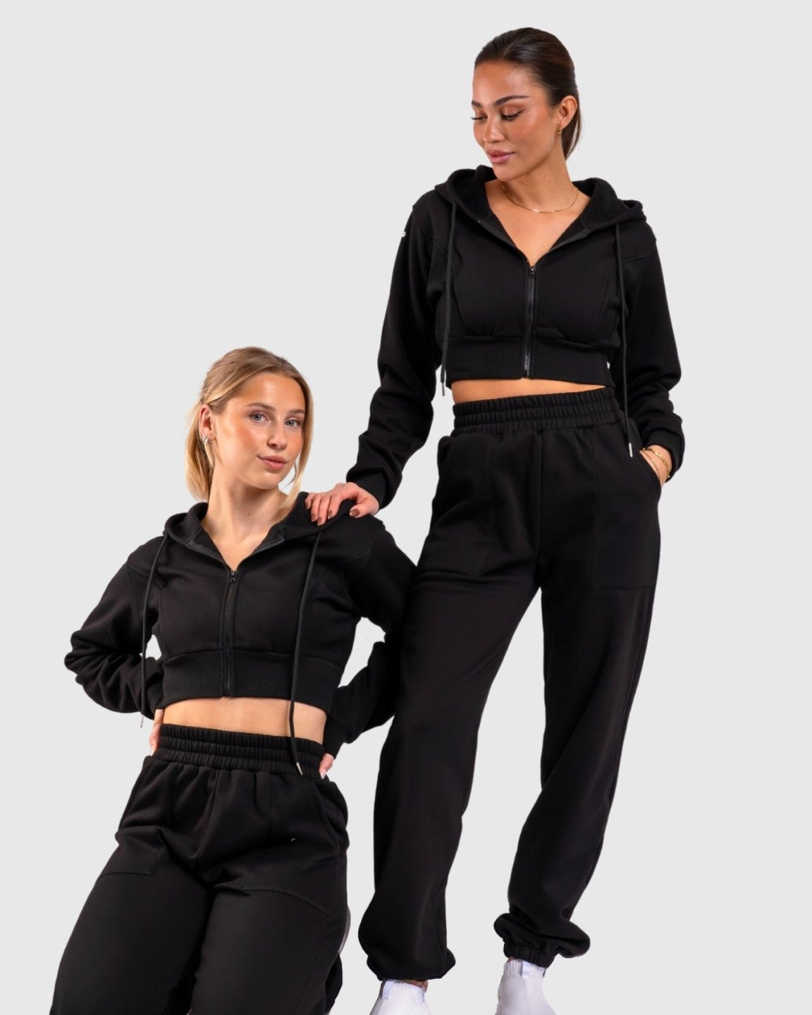 Black Vibe Sweatpants - Peach Tights - Sweatpants