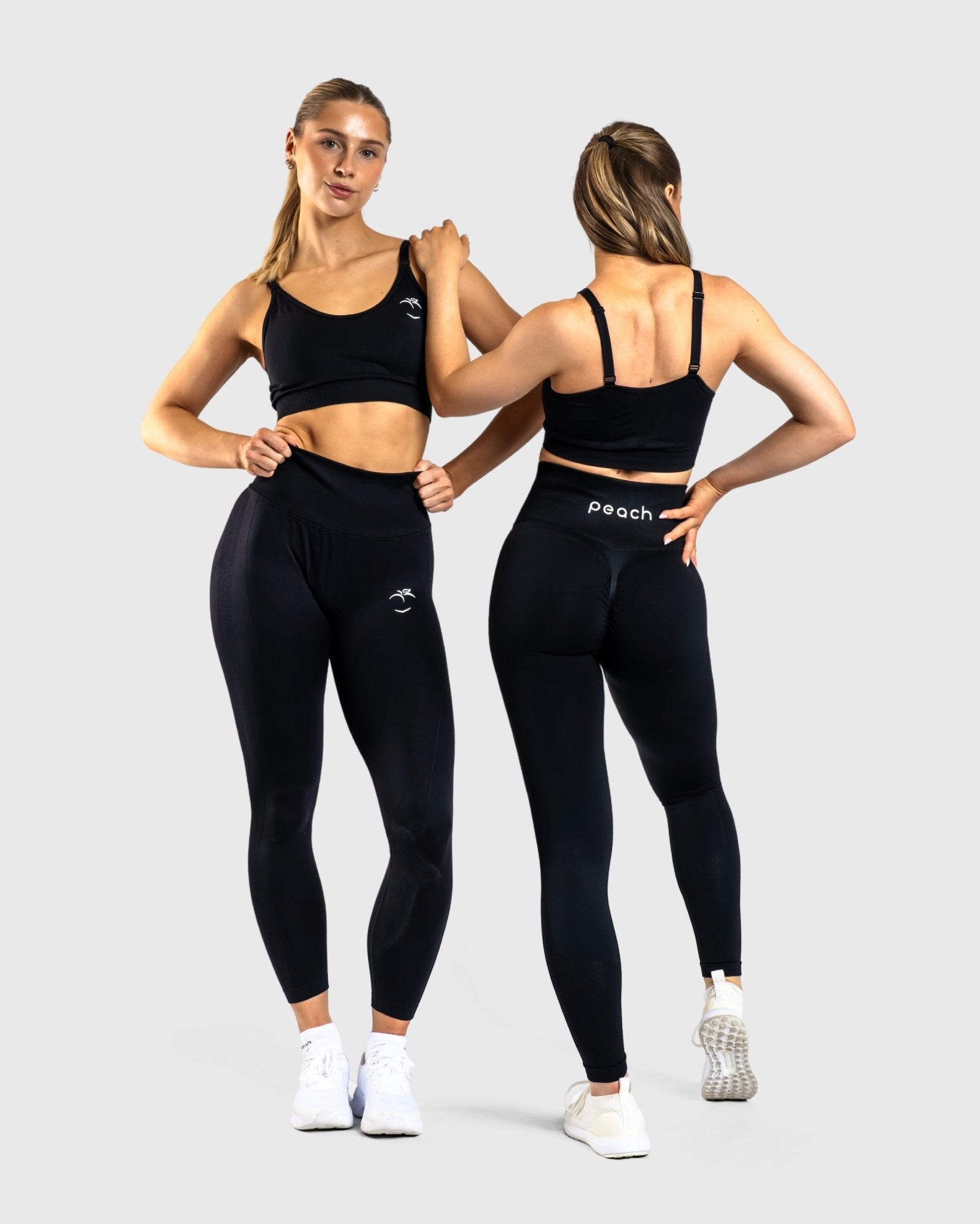 Black Lux Seamless Long Sleeve - Peach Tights - Long sleeve