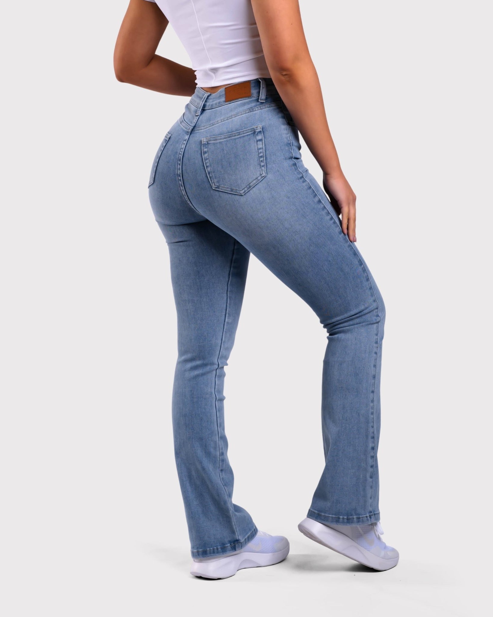 Light Blue Flared Jeans - Peach Tights -