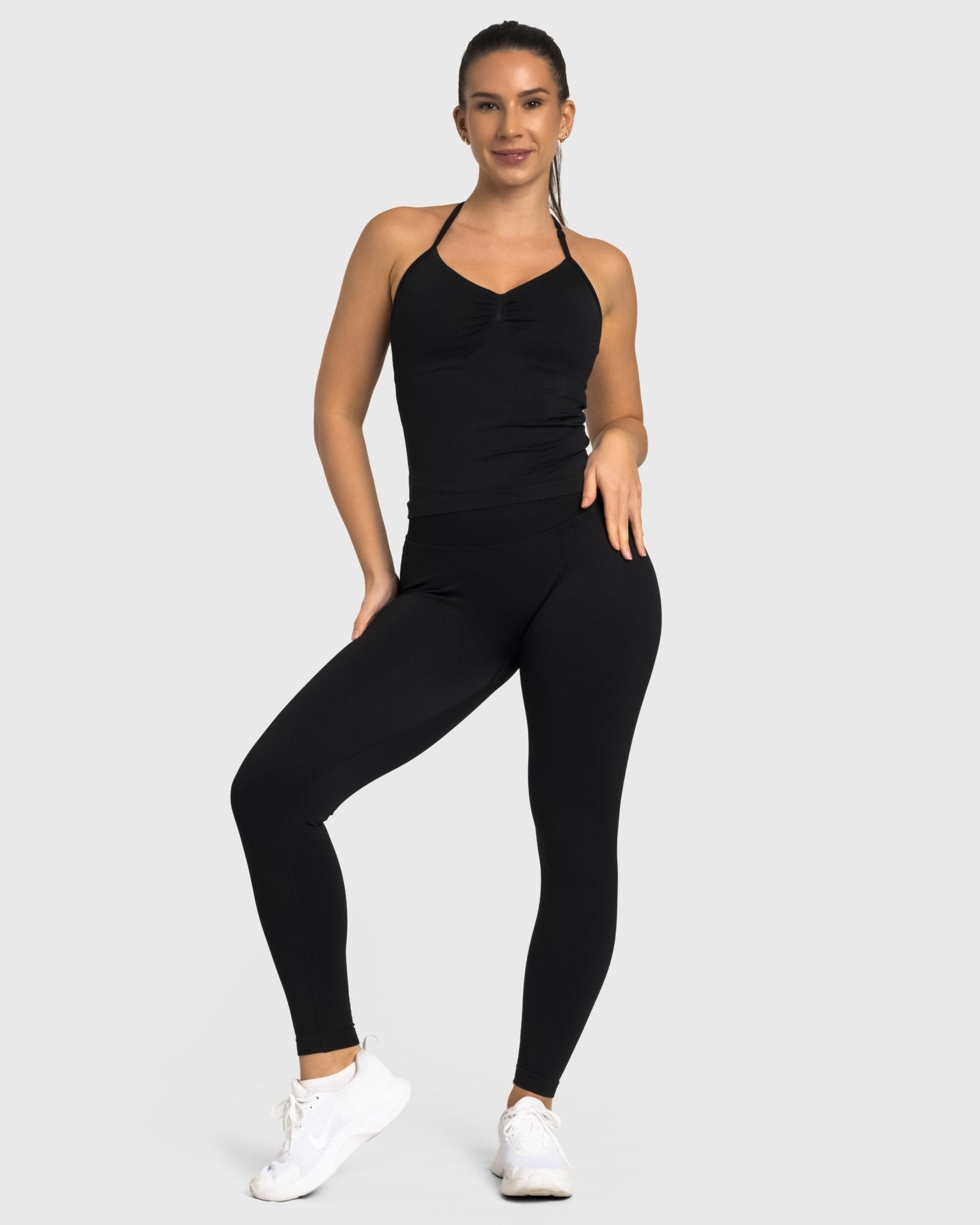 Black Sense Halterneck Topp - Peach Tights - Sports - Bra