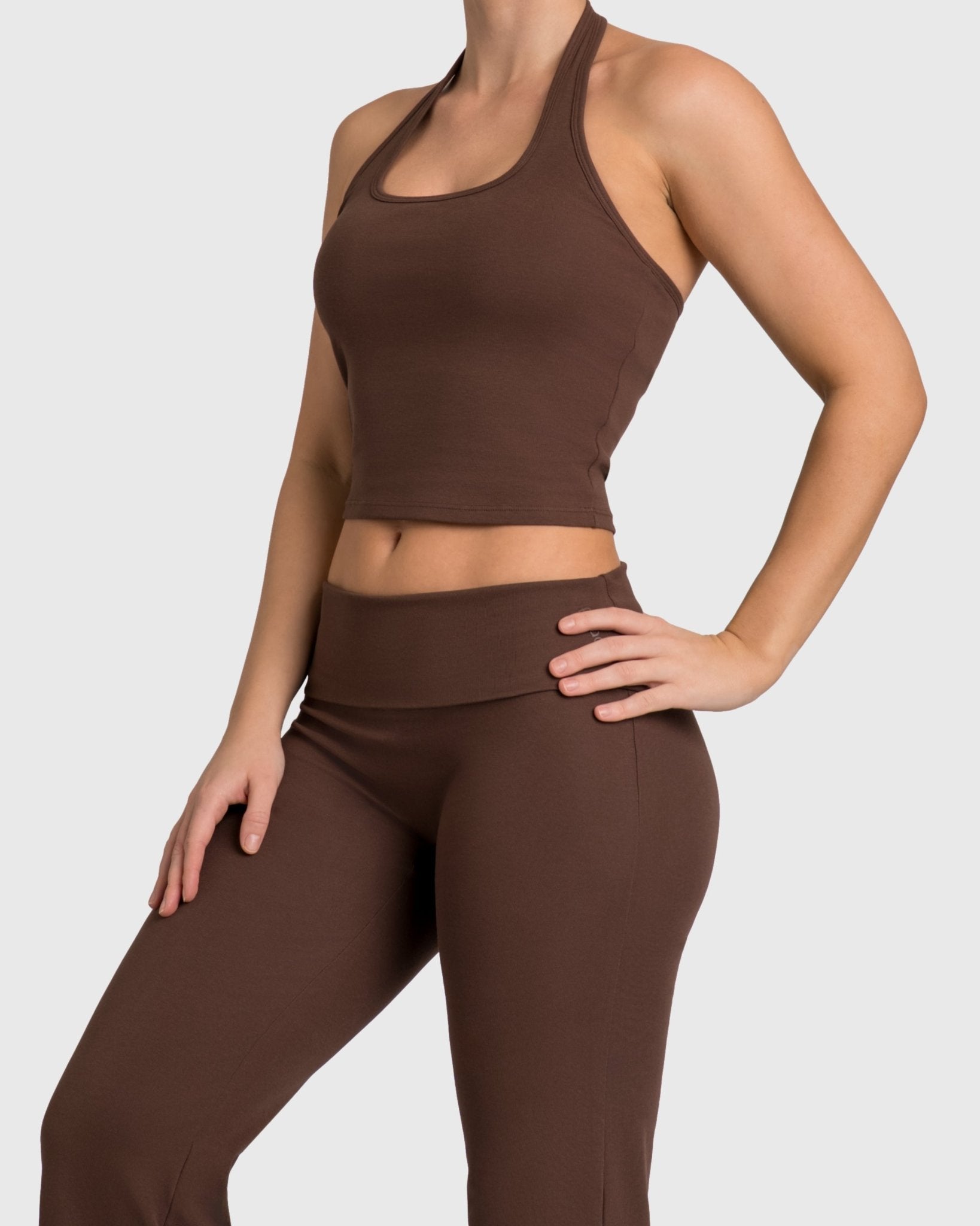 Brown Flow Halterneck Topp - Peach Tights - Sports - Bra