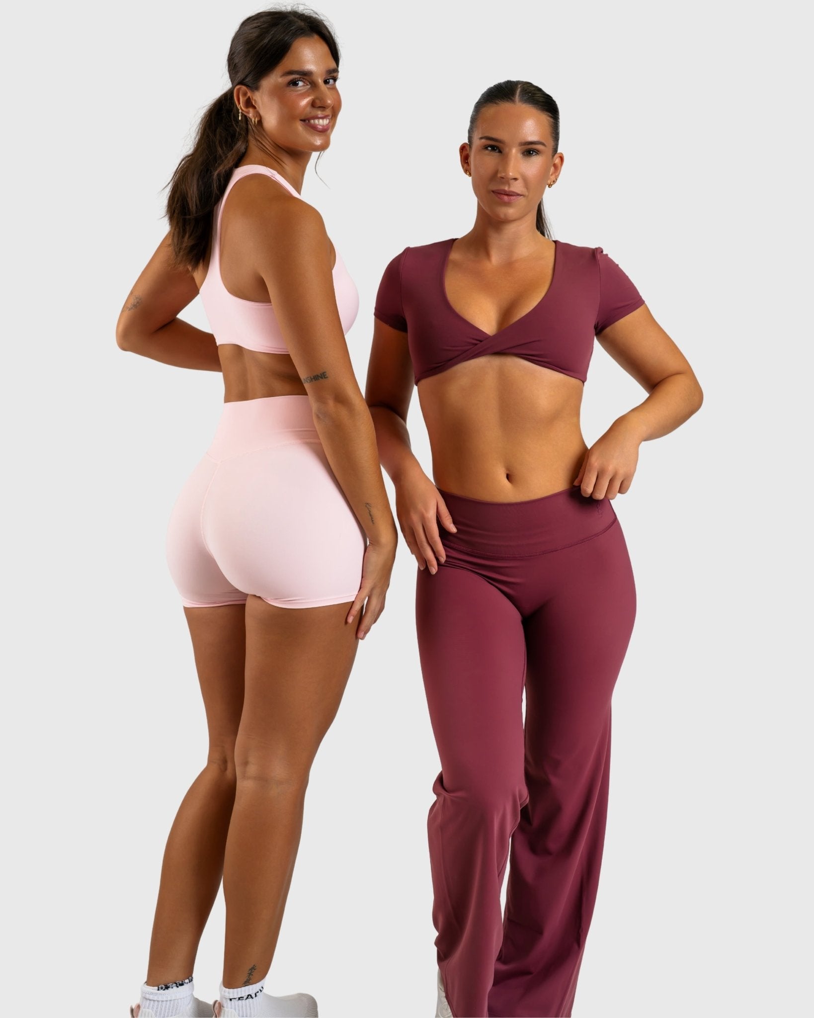 Plum Divine V - waist Shorts - Peach Tights - Tights