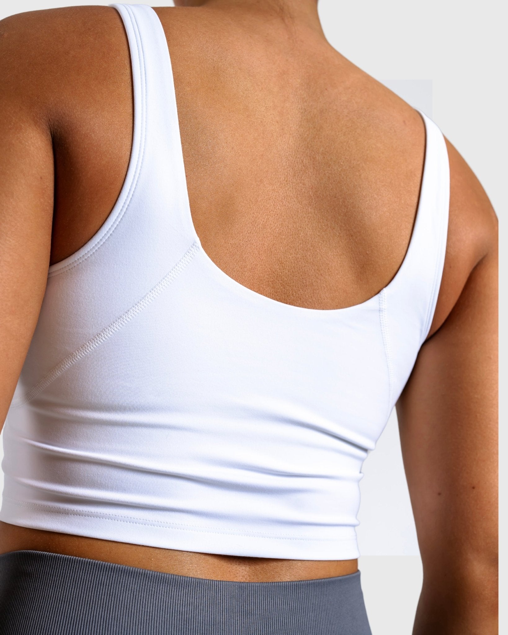 White Lush Topp - Peach Tights - Sports - Bra