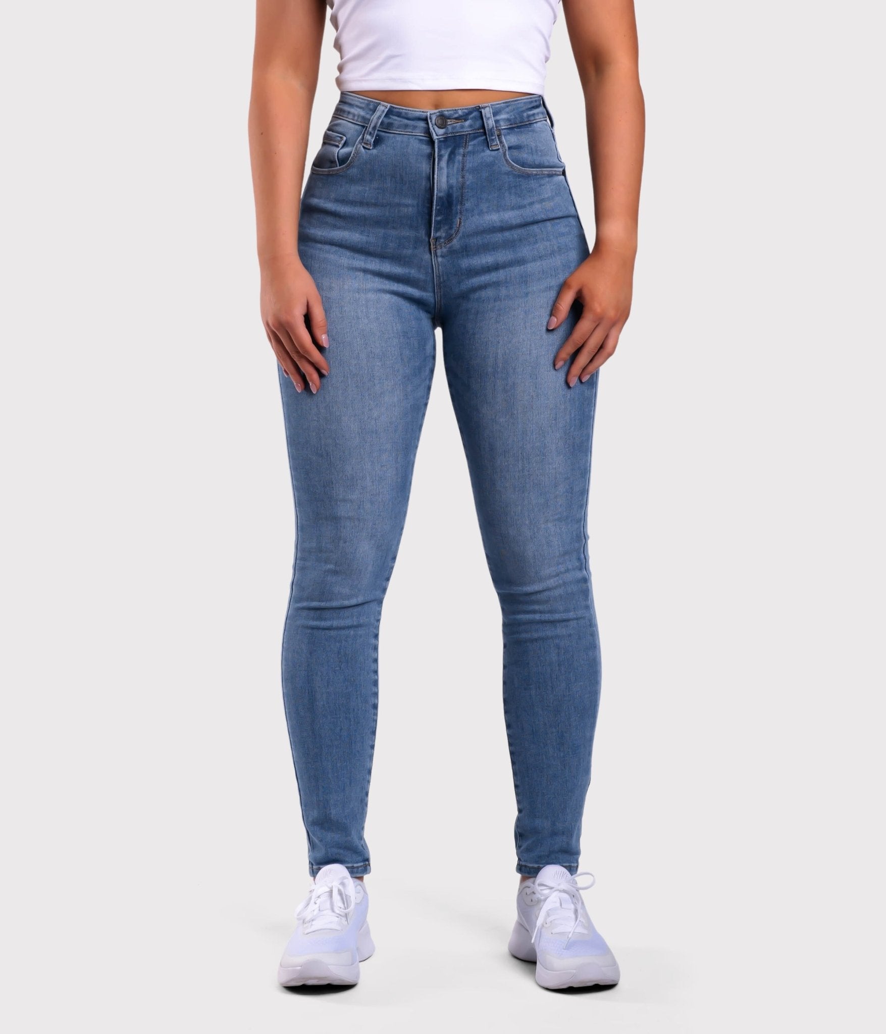 Dark Blue Skinny Jeans - Peach Tights -