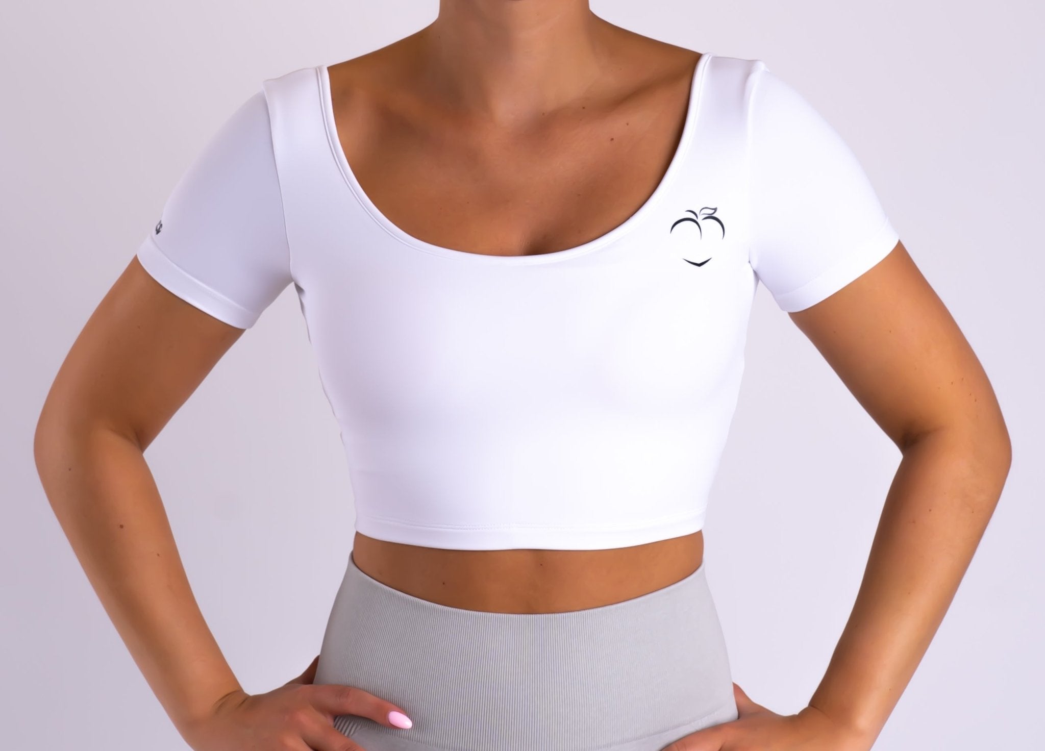 White Bow T-shirt - Peach Tights -
